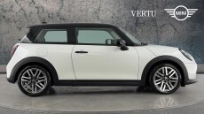 MINI Cooper 1.5 C Classic 3dr Auto Petrol Hatchback
